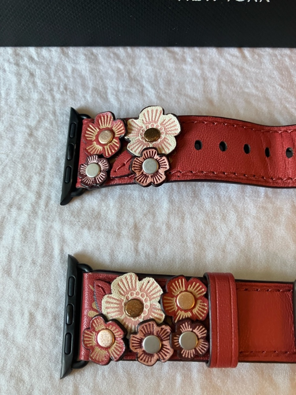Coach: 2016 Red Leather Tea Rose Appliqué Apple Watch Band- 38mm-40mm- IOB - Picture 5 of 15